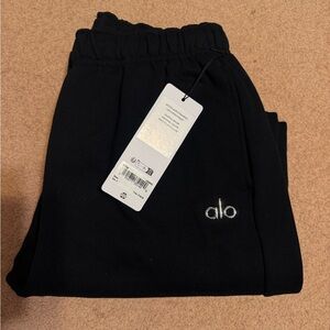NWT: ALO Yoga Black Wide-Leg Sweatpants - S